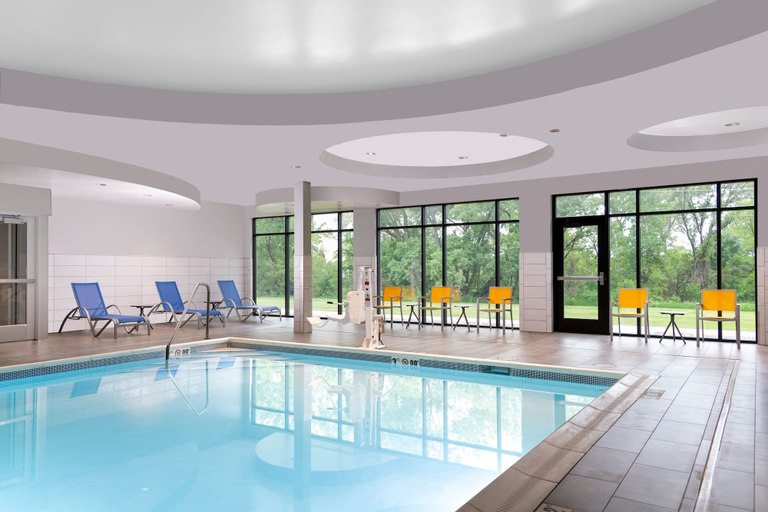 Sport & Beauty, Towneplace Suites By Marriott Norfolk, Madison