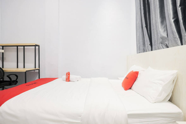 Bedroom 25
