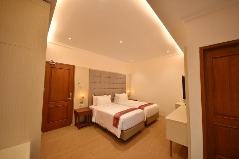 Bedroom 2, KHAS Ombilin Hotel, Sawahlunto