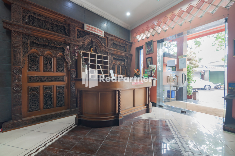Others 3, RedDoorz @ Hotel Lodaya Bandung, Bandung