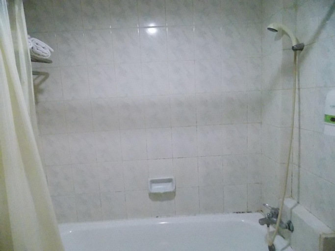 Bathroom 1