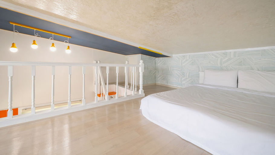 Bedroom 3, Samcheok Padosori Pension, Samcheok