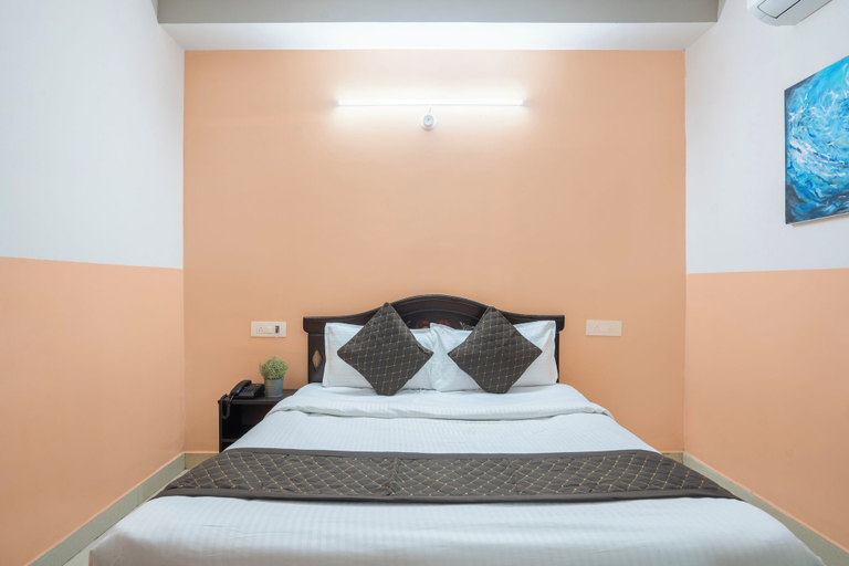 Bedroom 5, Hotel Atlas Stays DLF Gachibowli, Hyderabad