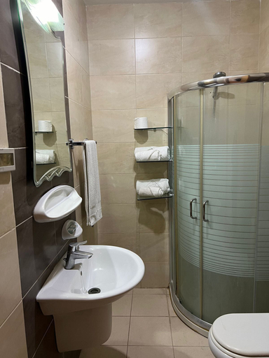 Bathroom, Sufara Hotel Suites, Wadi Essier
