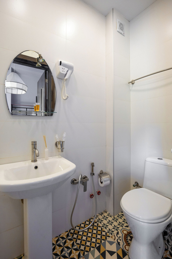 Bathroom 3, Hedi, Mtskheta
