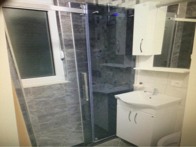 Others 5, Apartments Amira
