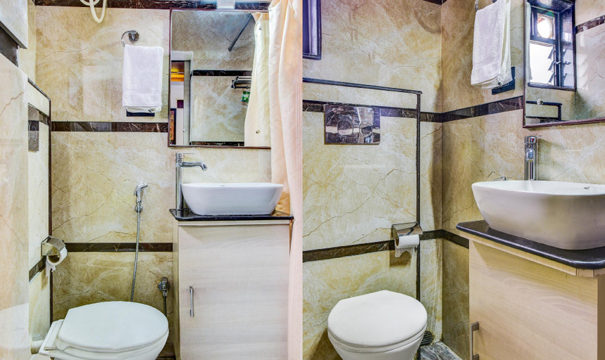 Bathroom 4, Itsy Hotels The Villa Retreat, Darjiling