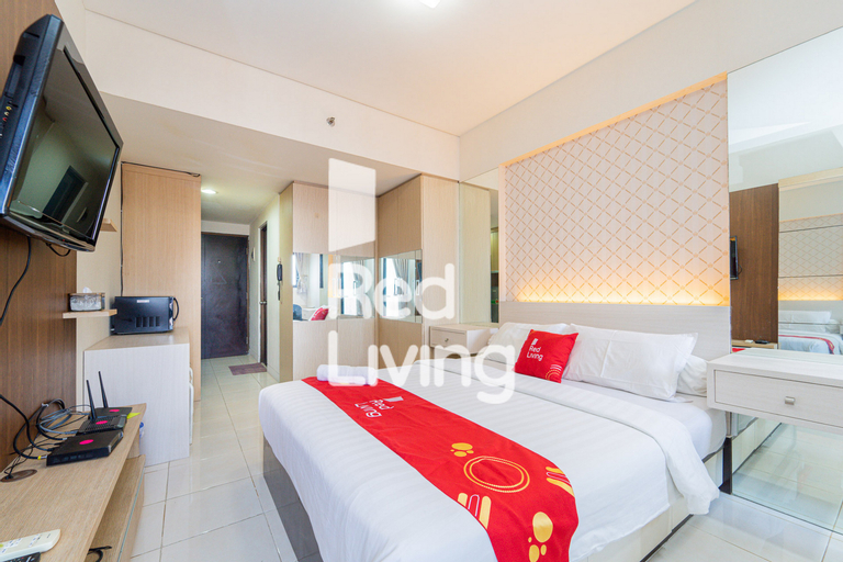 Bedroom 4, RedLiving Apartemen Tamansari Sudirman - Abdi Home with Netflix, South Jakarta