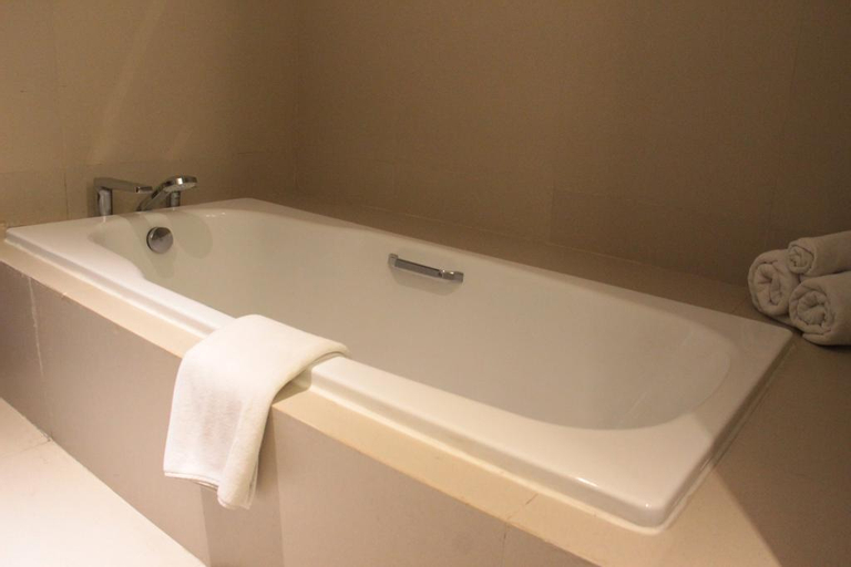 Bathroom 5