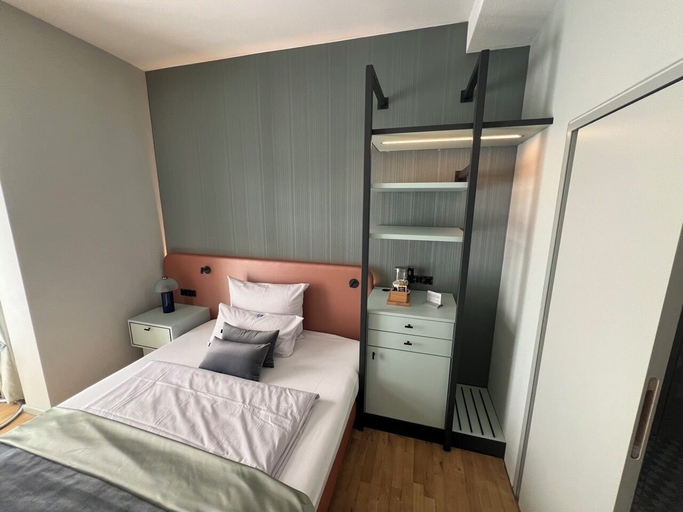 Bedroom 5, Lint Hotel, Köln