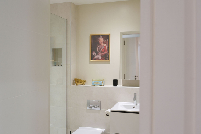Bathroom 4, Dream Stays Bath - John Street, Bath and North East Somerset