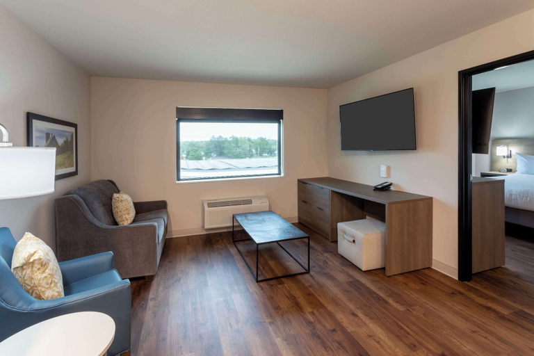 Others 5, GrandStay Hotel & Suites, Polk