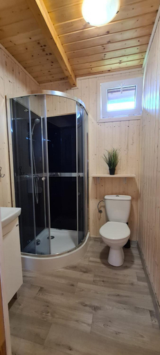 Bathroom 3, Zielony Gaj, Sławno