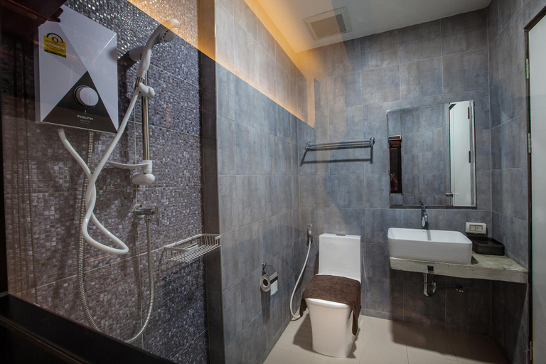 Bathroom 4, Be Live Residence, Phuket Island