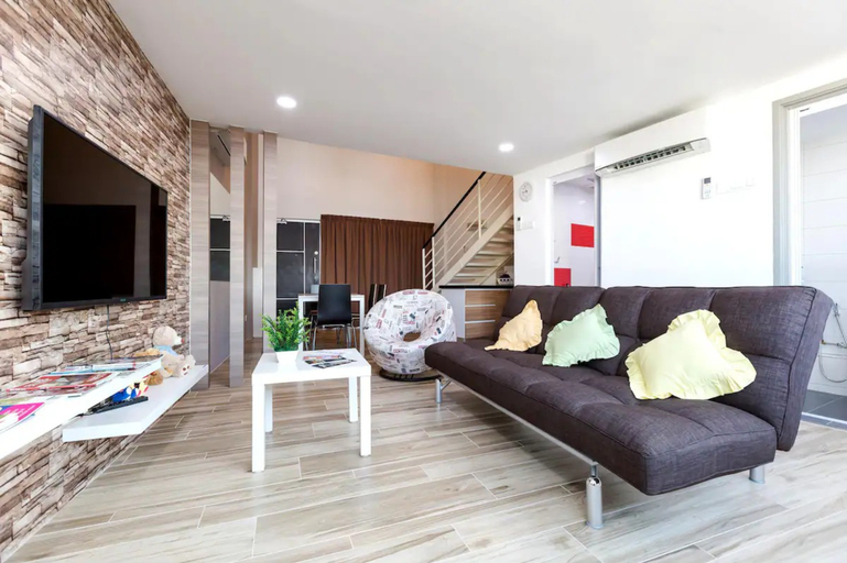 Others 5, Executive Suite, RumahKu @ CEO, Penang Island