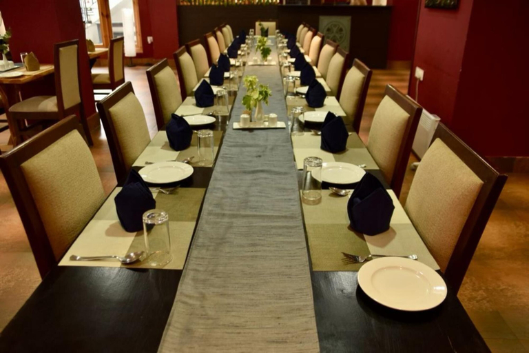 Food & Drinks 5, Hotel Damisa , Chang