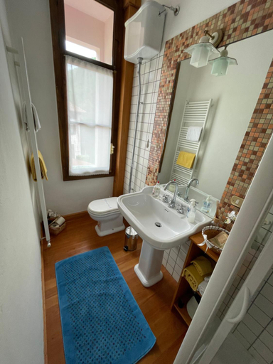 Bathroom 3, Dimora Fiorita Senior My Holiday Home, Vercelli
