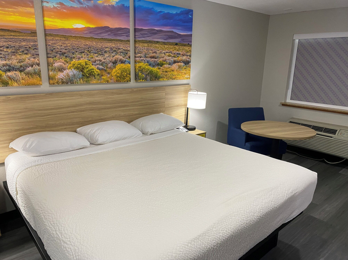 Bedroom 3, Days Inn by Wyndham El Paso West, El Paso