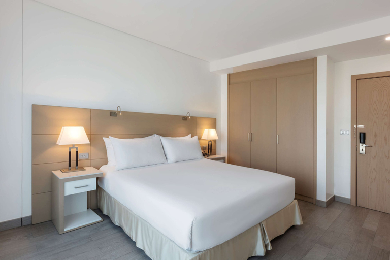 Bedroom 4, DoubleTree by Hilton Mazatlan, Mazatlán