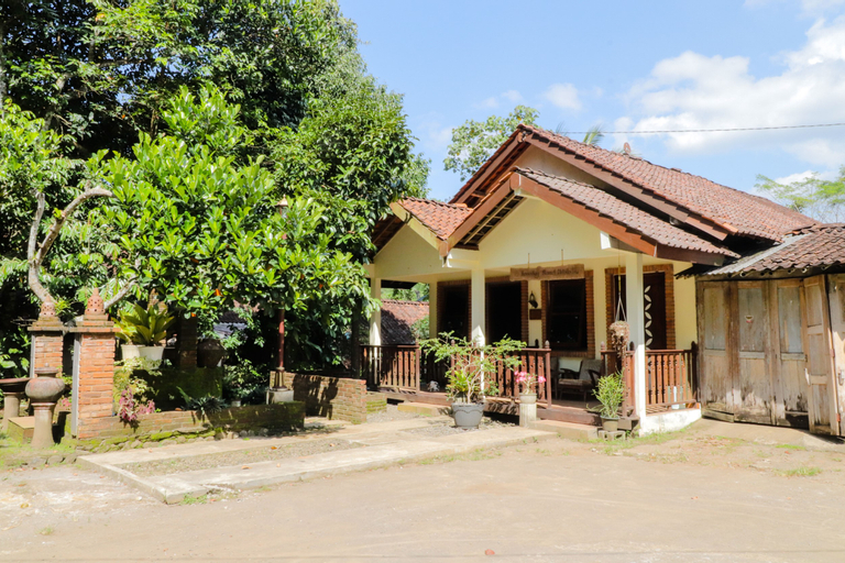 Penginapan Widodo Syariah Borobudur By Zuzu, Magelang