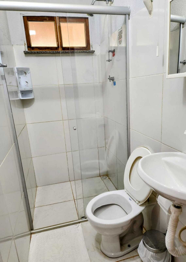 Bathroom, Pousada Recanto Oriental, Palmas