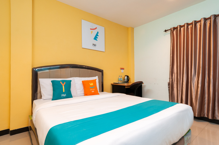 Bedroom, Sans Hotel Finest Medan, Medan