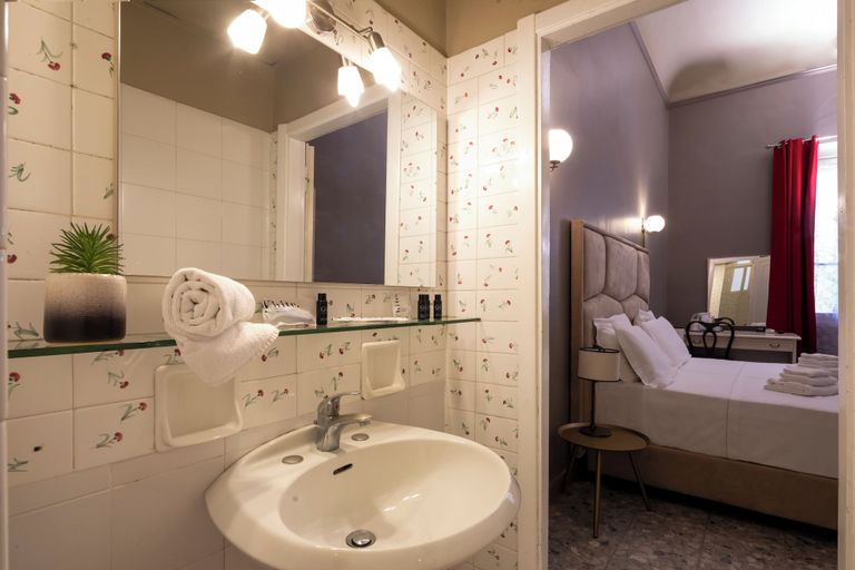 Bathroom 4, Il Pitti Soggiorno, Florence