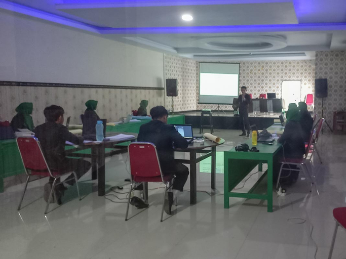 Food & Drinks, Homestay Singgasana RedPartner, Bitung