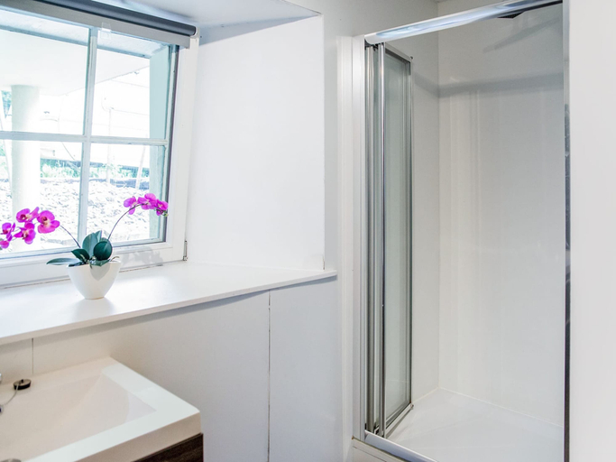 Bathroom 3, Holiday Home Near Ravel Cycling Paths, Liège