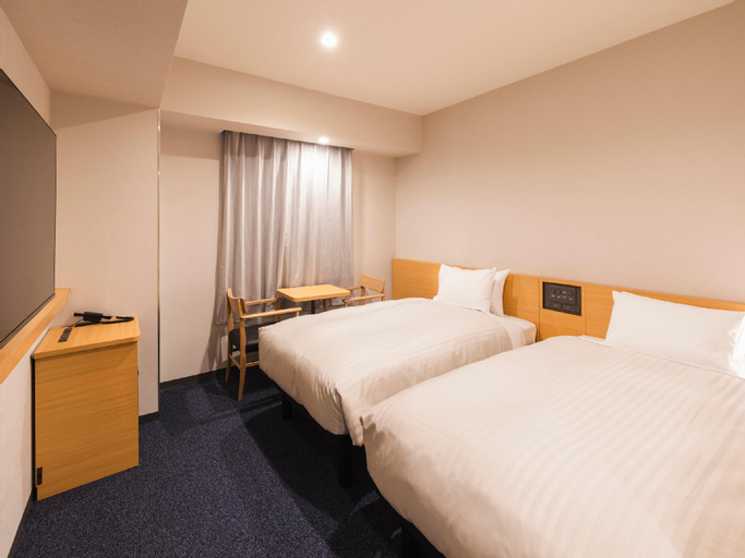 Bedroom 27