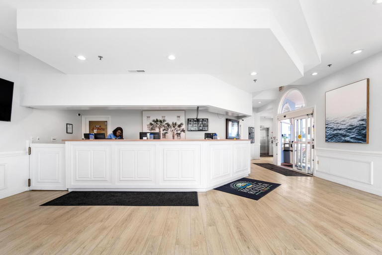 Public Area 2, Tidelands Caribbean Boardwalk Hotel and Suites, Worcester