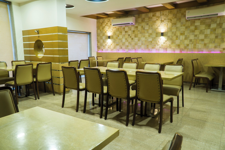 Food & Drinks, The Horizon Hotel, Bharuch