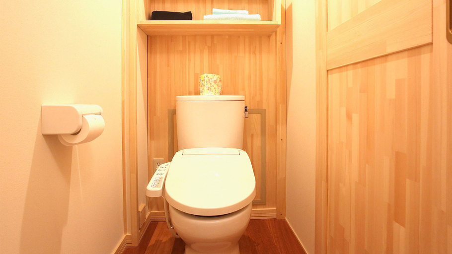 Bathroom, Hotel Culture Village, Tomari