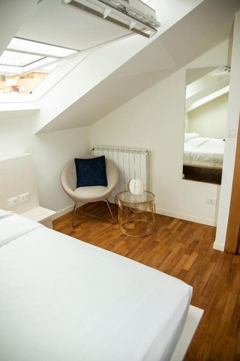 Bedroom 4, Easy Milano Rooms & Apartments, Milano