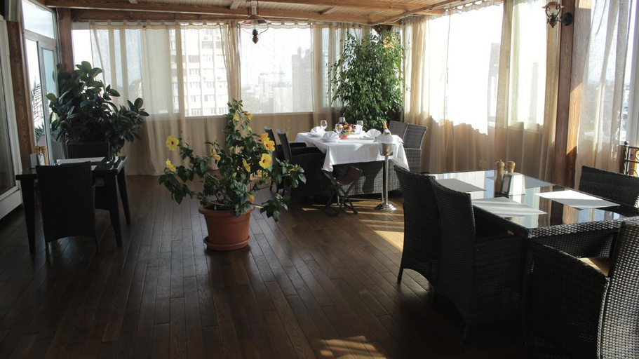 Food & Drinks 2, Hotel Asteri, Pechers'kyi