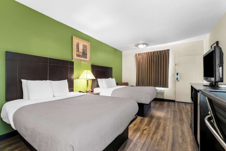 Bedroom 2, Quality Inn Tullahoma, Coffee