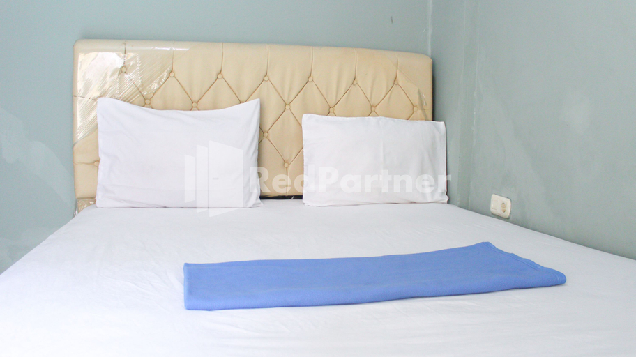 Bedroom 5, Snow White Residence, West Jakarta