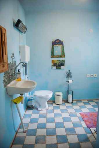 Bathroom 3, Galilee Bedouin Camplodge