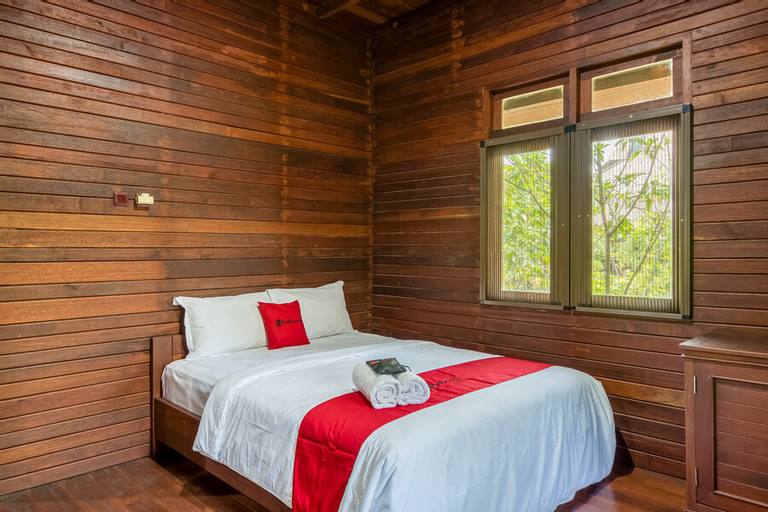 Bedroom 24