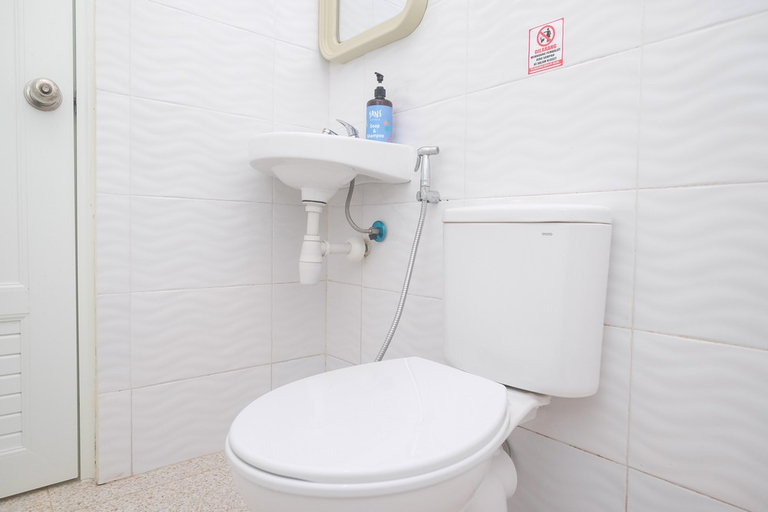 Bathroom 7