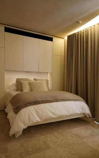 Others 4, The King George Village Boutique Living