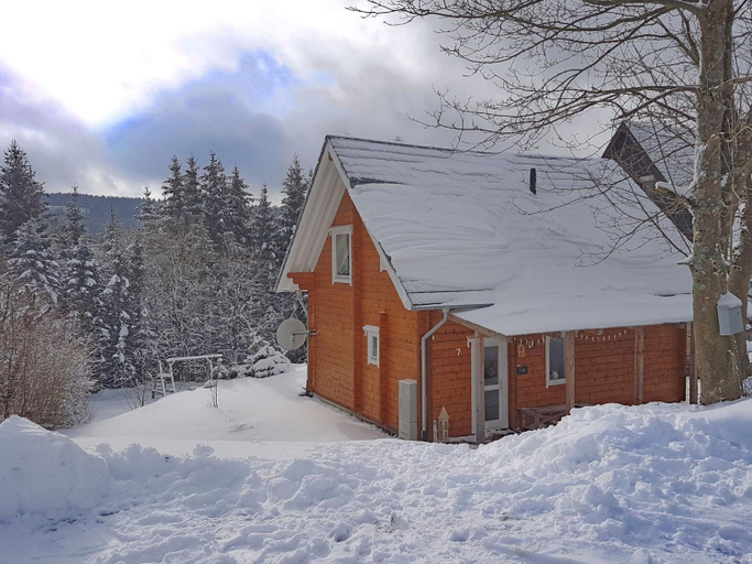 Exterior & Views, Holzhaus mit Sauna in Kustelberg, Hochsauerlandkreis
