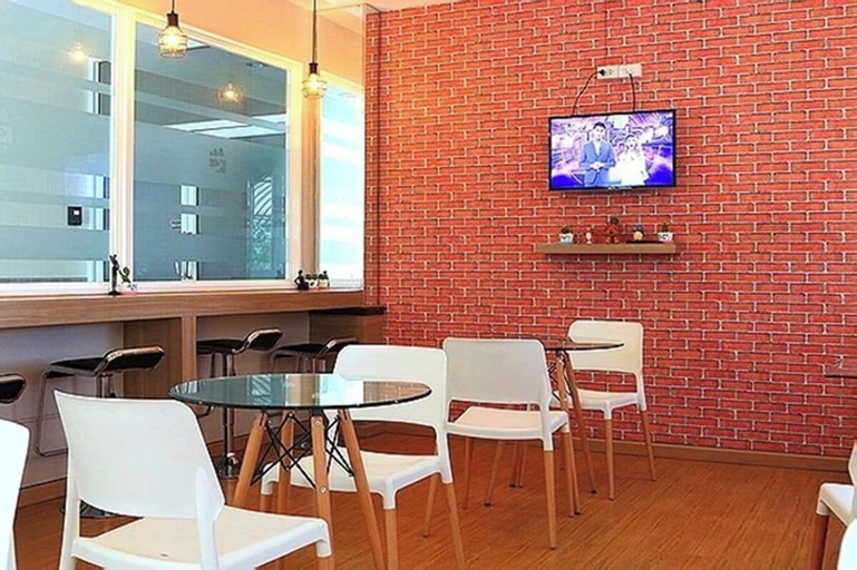 Food & Drinks 5, Triple Trees Village, Lam Luk Ka