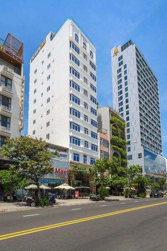 Exterior & Views 2, De Lamour Hotel, Da Nang
