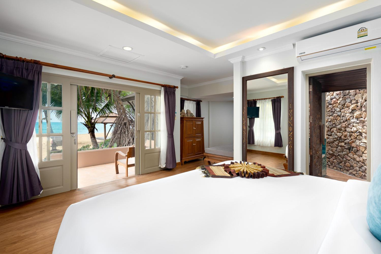 Bedroom 3, The Fair House Beach Resort and Hotel , Ko Samui