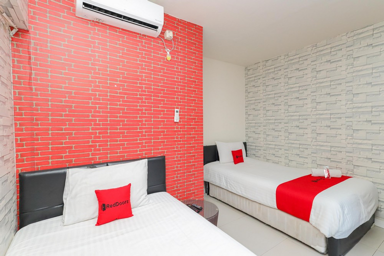 Bedroom 13