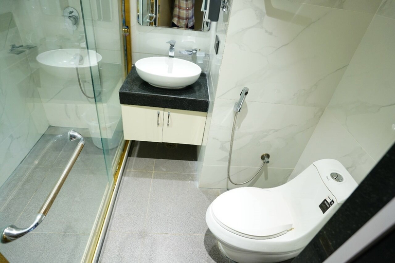 Bathroom 2, HOTEL SHREYAS GRAND ANANTHAPUR, Anantapur