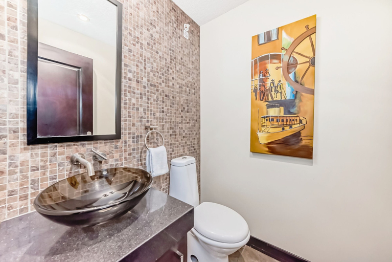 Bathroom 5, Copper Point Resort, East Kootenay