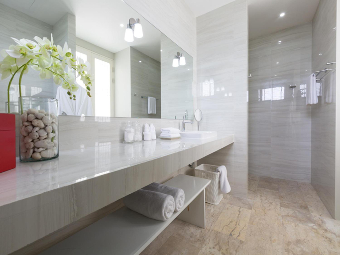 Bathroom 5, Skye Beach Hotel - Koh Samui, Ko Samui