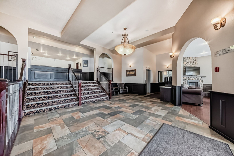 Others 5, Grande Cache Inn and Suites, Division No. 18